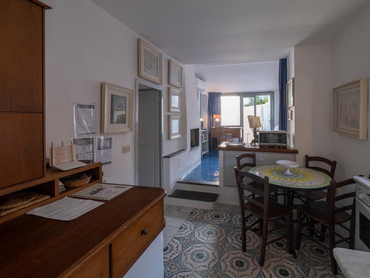 Apartment Lo Scuopolo-2 By Interhome Ischia Exteriör bild